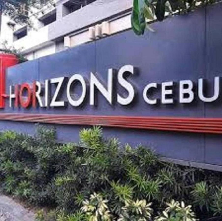 Horizon 101 A10 Shortwalk Robinson'S Mall + Free Wifi+ Netflix セブ市 エクステリア 写真